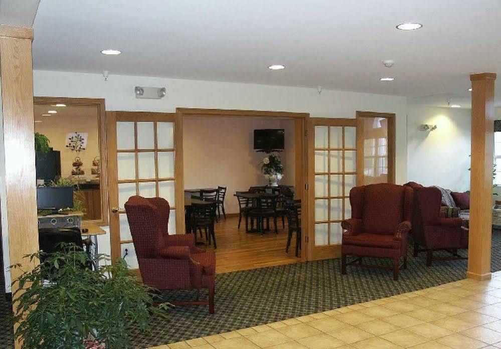 Mariner'S Village Resort Carlyle Buitenkant foto